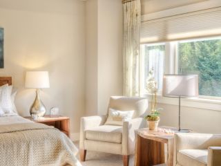 Transform Your Bedroom with Stylish Window Treatments | Berkeley CA